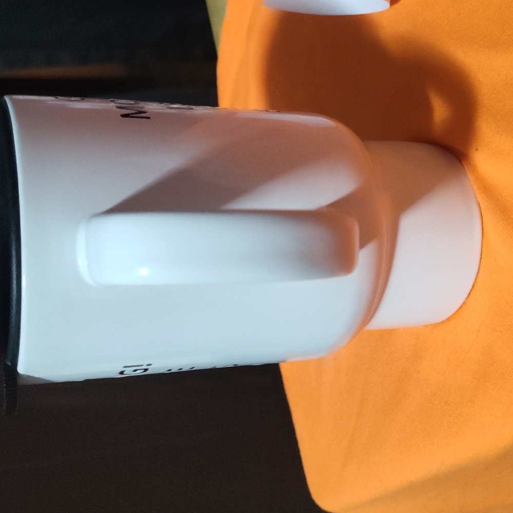 White Ceramic Mug with Black Lid - Picture 5 of 7